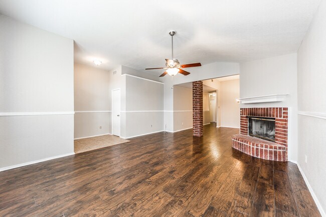 Building Photo - 3724 Chaddybrook Ln