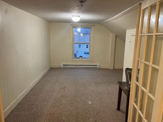 Building Photo - 52 Central St