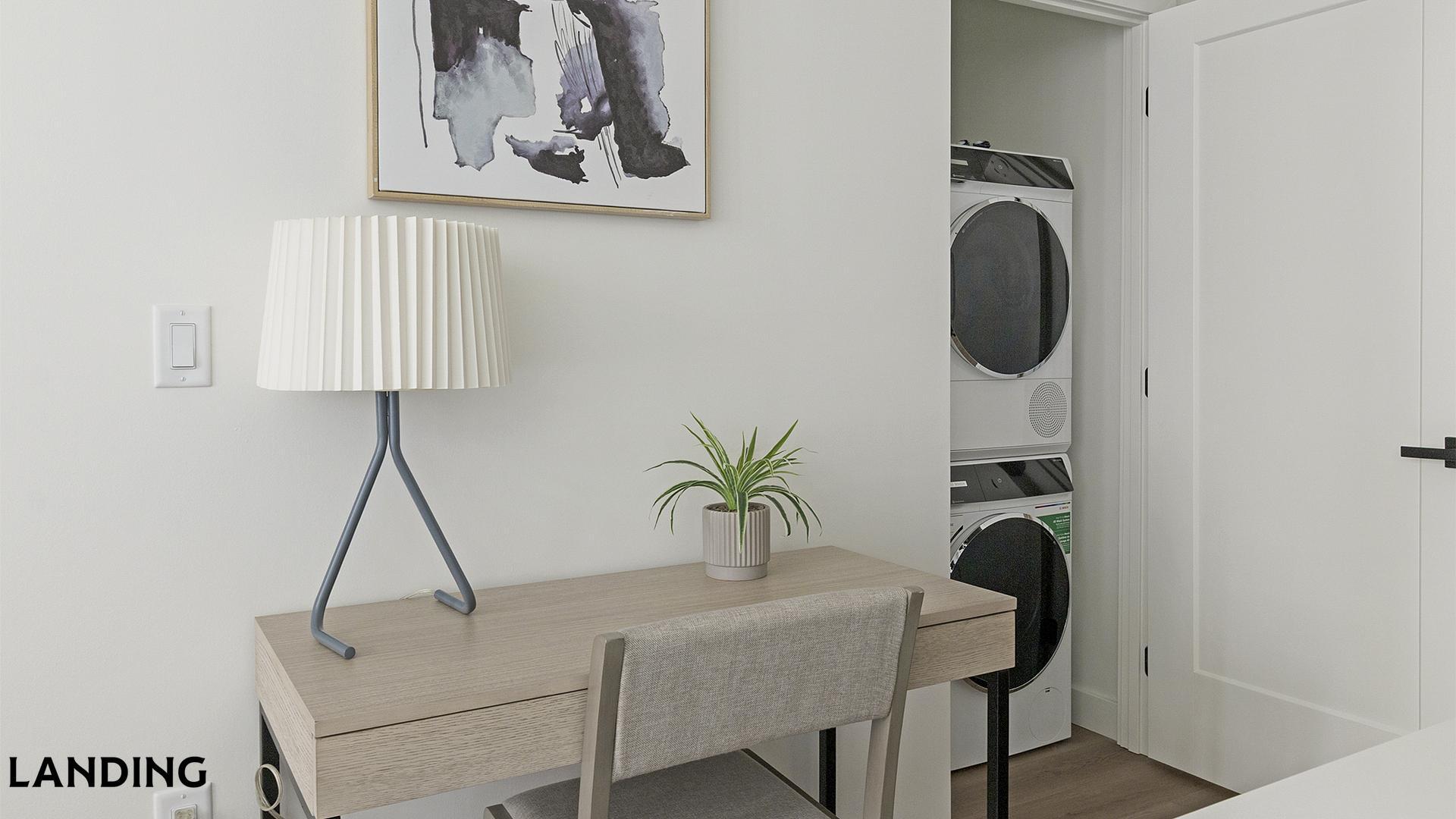 Building Photo - 632 Howard Rd SE