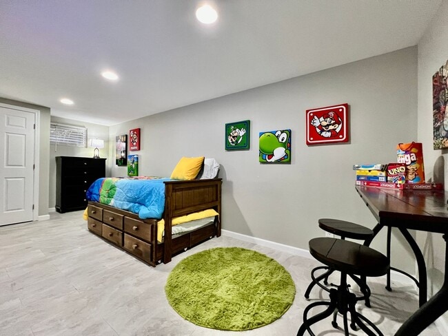 Building Photo - 7033 Willowood Dr