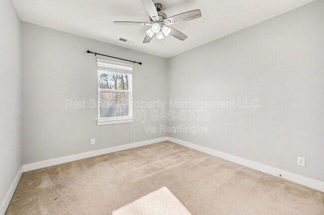 Building Photo - 149 Kingston Drive