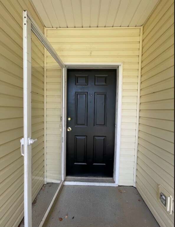 Building Photo - "Charming 3 Bed, 2 Bath Mauldin Home - Perfect for Your Family!"