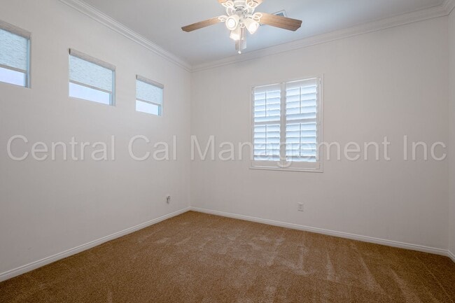 Building Photo - 3 Bedroom/2Bath Home the Greens at Seven O...