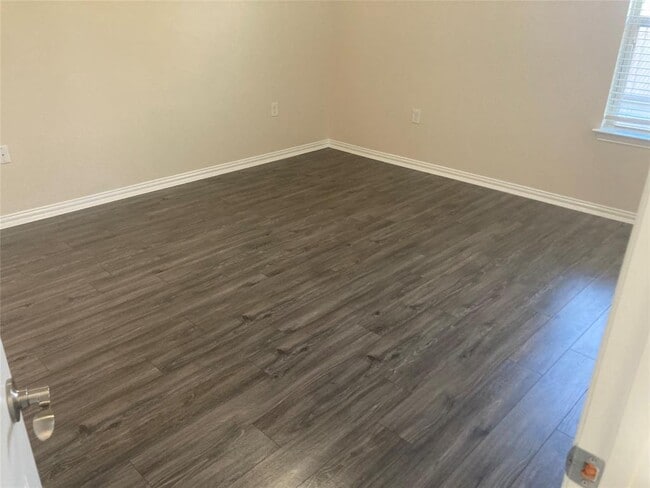 Building Photo - 7216 Vail Ridge St