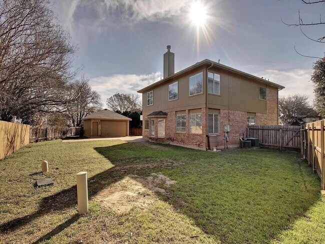 Building Photo - 15410 Cambria Cove