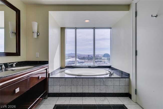 Building Photo - 2700 Las Vegas Blvd S