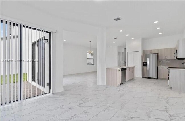 Building Photo - 5656 Cerva Ln