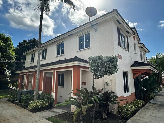 Primary Photo - 17333 NW 7th Ave