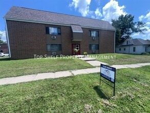 Building Photo - 103 S Grant-4