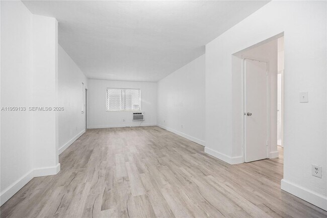 Building Photo - 710 82nd St