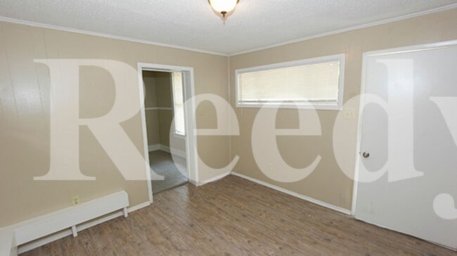 Building Photo - 797 Carson St