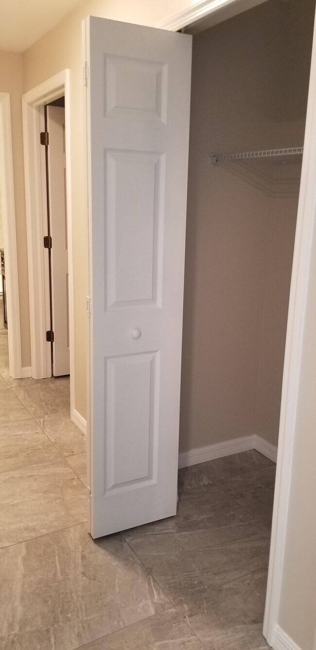 Building Photo - 1721 SW 33rd Terrace