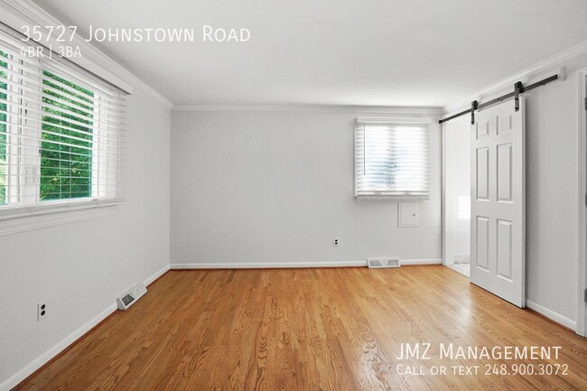 Building Photo - 35727 Johnstown Rd