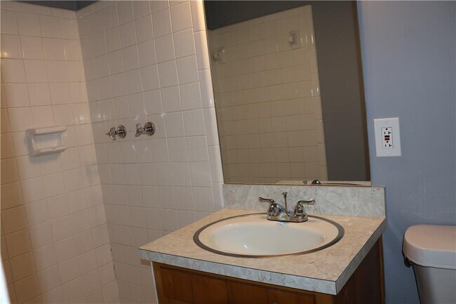 Building Photo - 2650 Old Spanish Trail