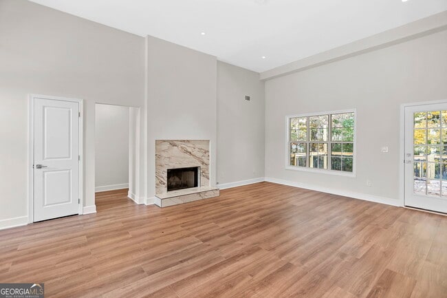 Building Photo - 1540 Bramlett Blvd