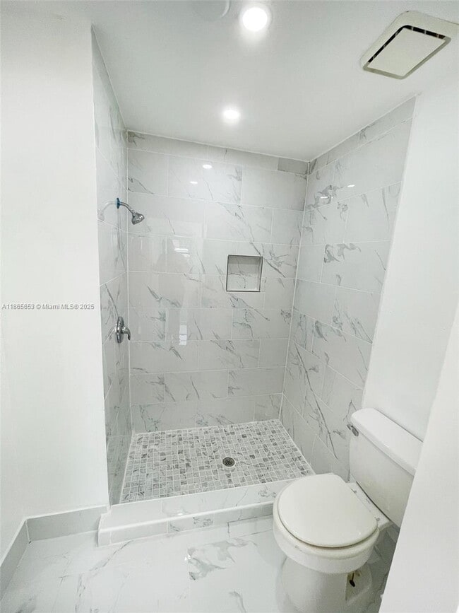 Building Photo - 7941 NW 50th St