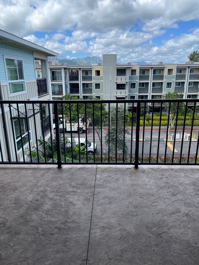 Building Photo - Ka Malanai at Kailua Phase II - 2 bedroom,  2 bath with 2 covered parking - $4,000.