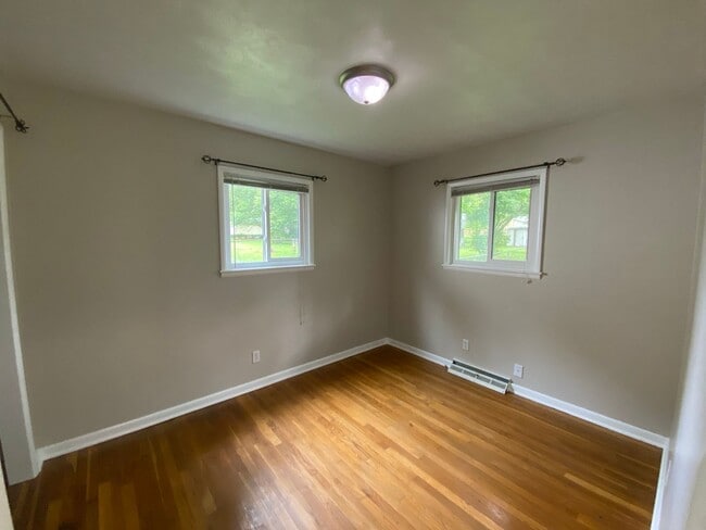 Building Photo - 2663 E Stanford St