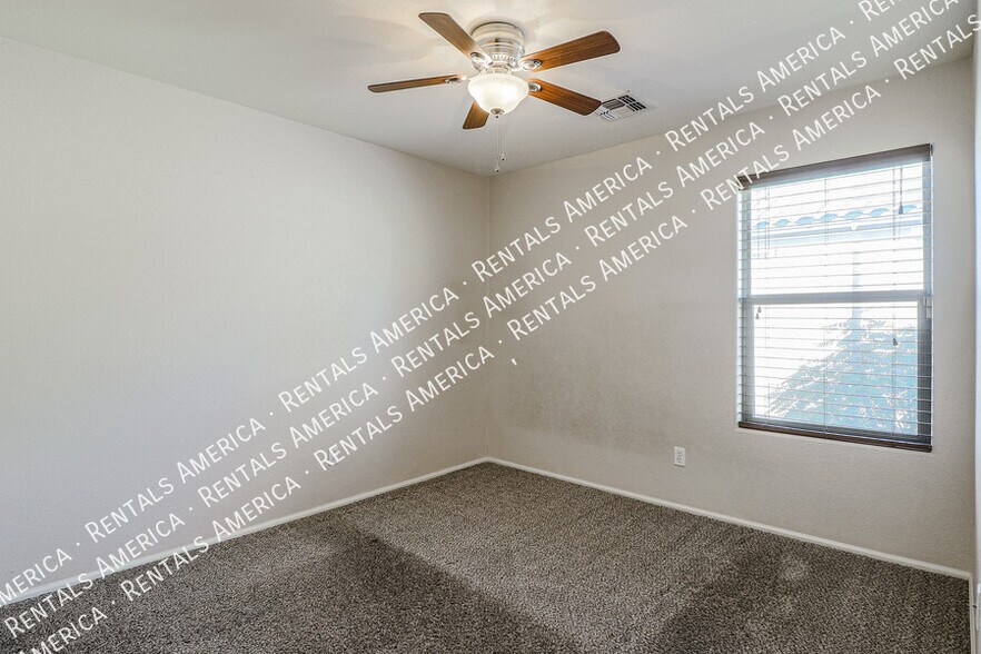 Building Photo - 16070 W Kendall St