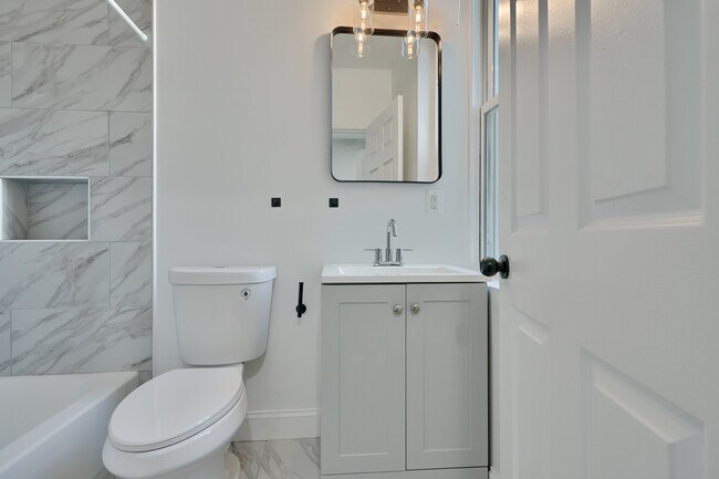 Building Photo - 412 Federal St