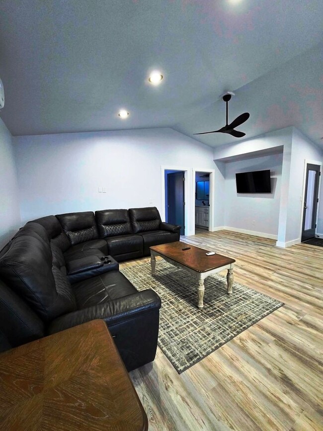 Building Photo - Brand new build! 2 bedroom, 1 bath apartment