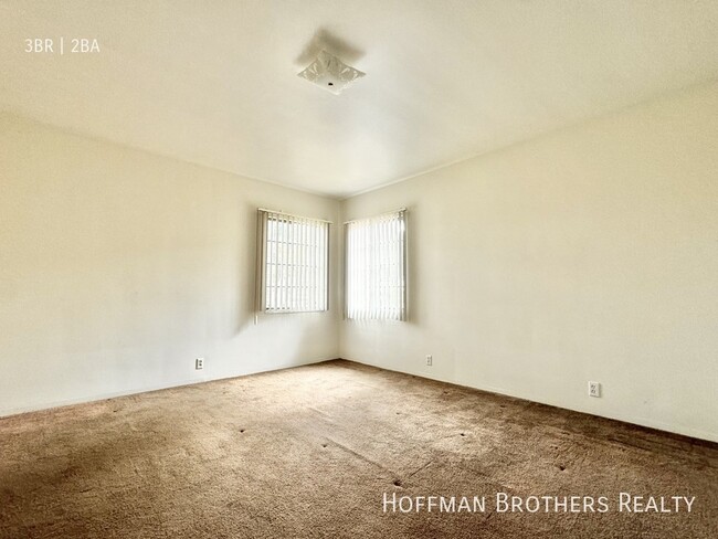 Building Photo - 6707 Blucher Ave