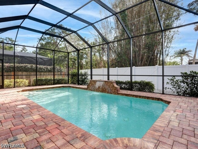 Building Photo - 840 98th Ave N