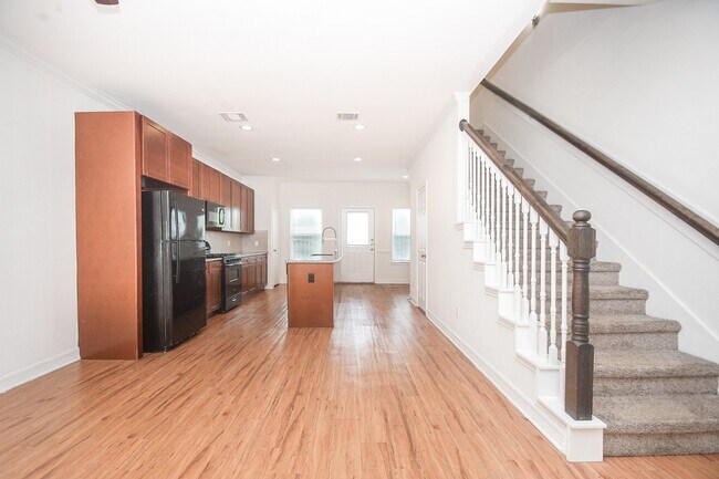 Building Photo - 2407 Ferguson Way