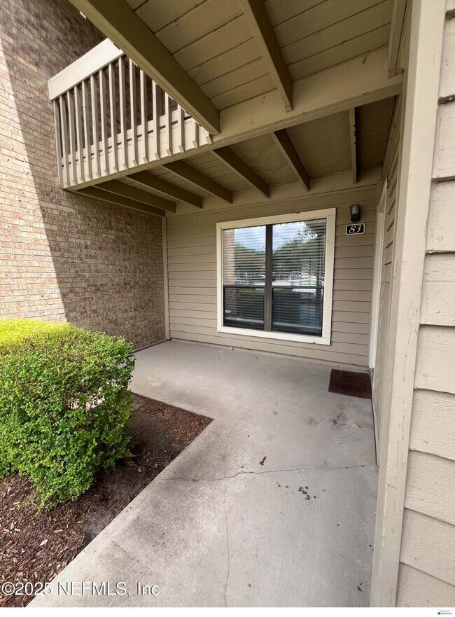 Building Photo - 10200 Belle Rive Blvd