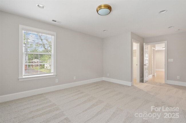 Building Photo - 1513 Landis Ave