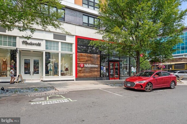 Building Photo - 11322 Westbrook Mill Ln