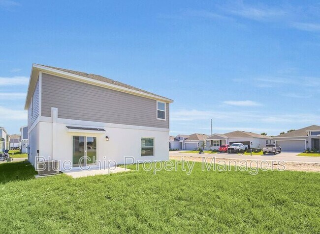 Building Photo - 2209 Aquifer Ln