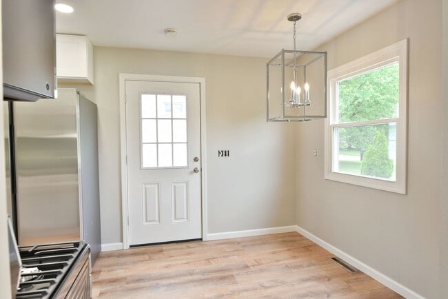 Building Photo - RENTAL AVAILABLE!