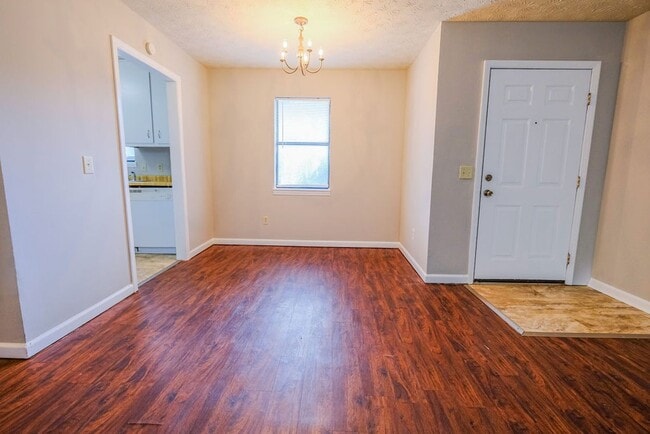 Building Photo - 119 St Andrews Ct