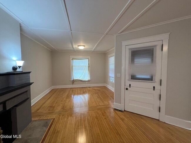 Building Photo - 1086 Wendell Ave