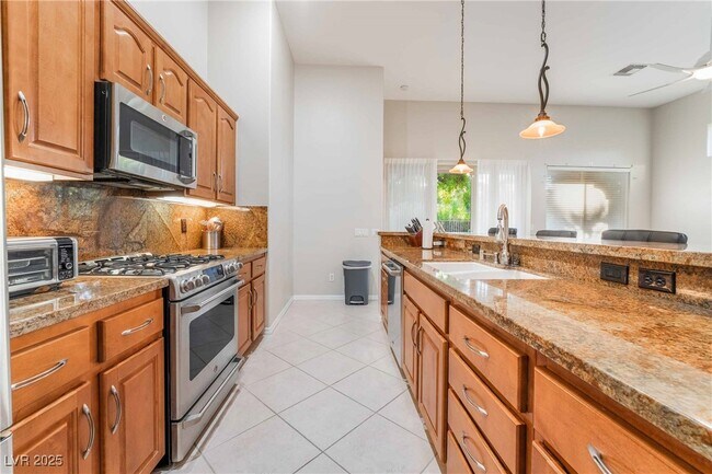 Building Photo - 1 Emerald Dunes Cir