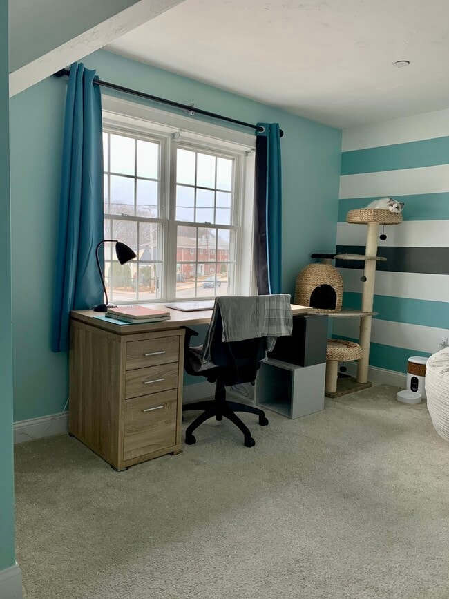 Building Photo - 506 Sea St