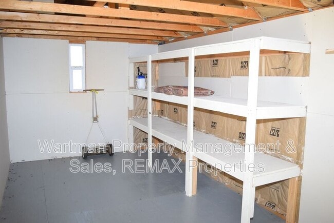 Building Photo - 2860 Frazier Ln