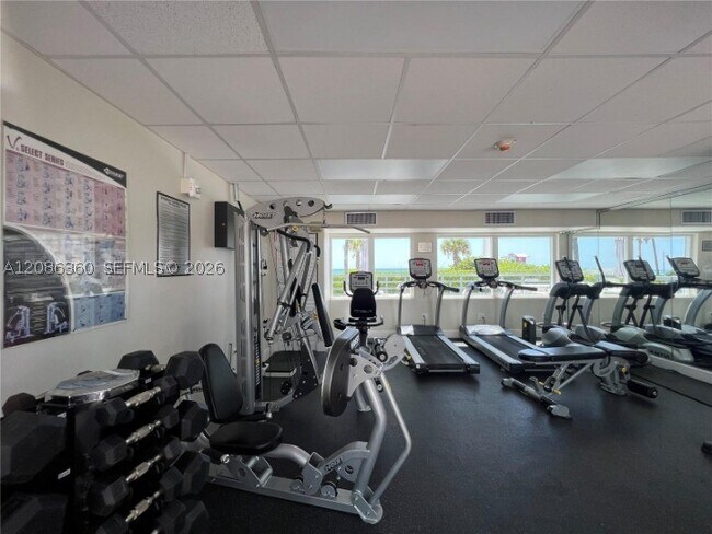 Building Photo - 5005 Collins Ave