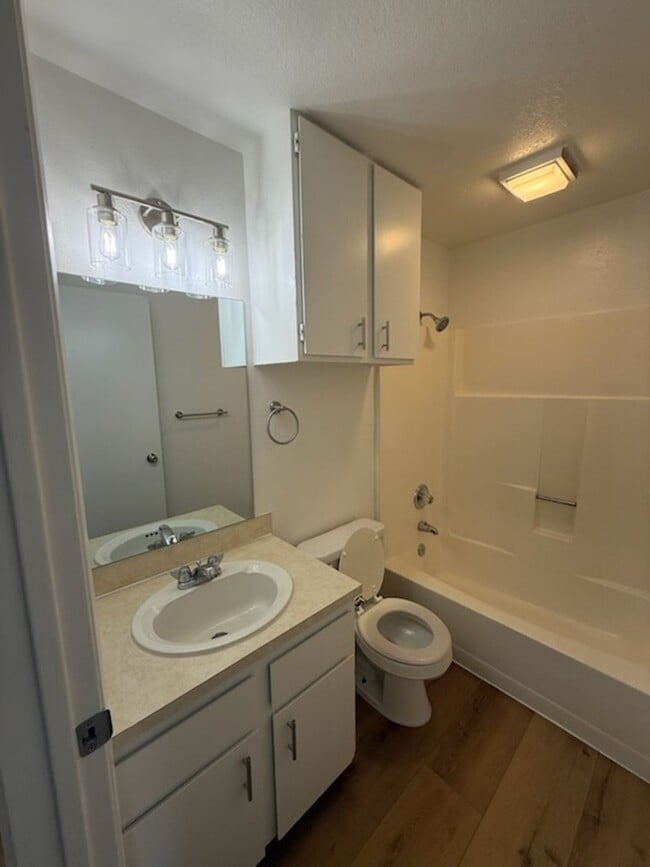 Floorplan - Viking Suites
