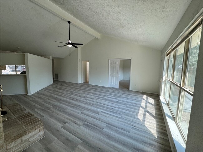 Building Photo - 20030 Lions Gate Dr