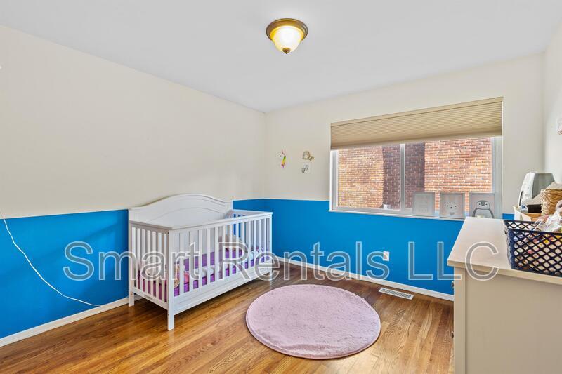 Building Photo - 12958 Ambois Dr