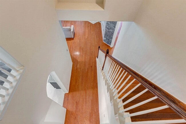 Building Photo - 26603 Summerbend Hollow Ln
