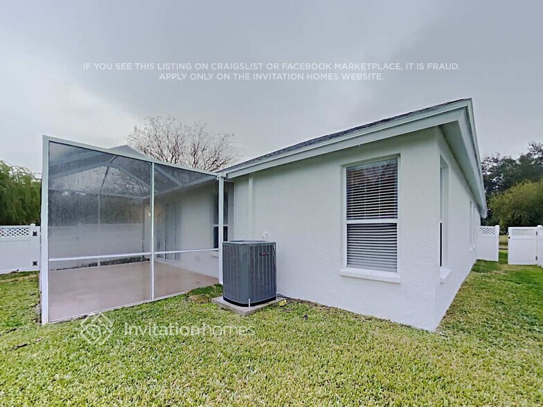 Building Photo - 2350 Amberside Way