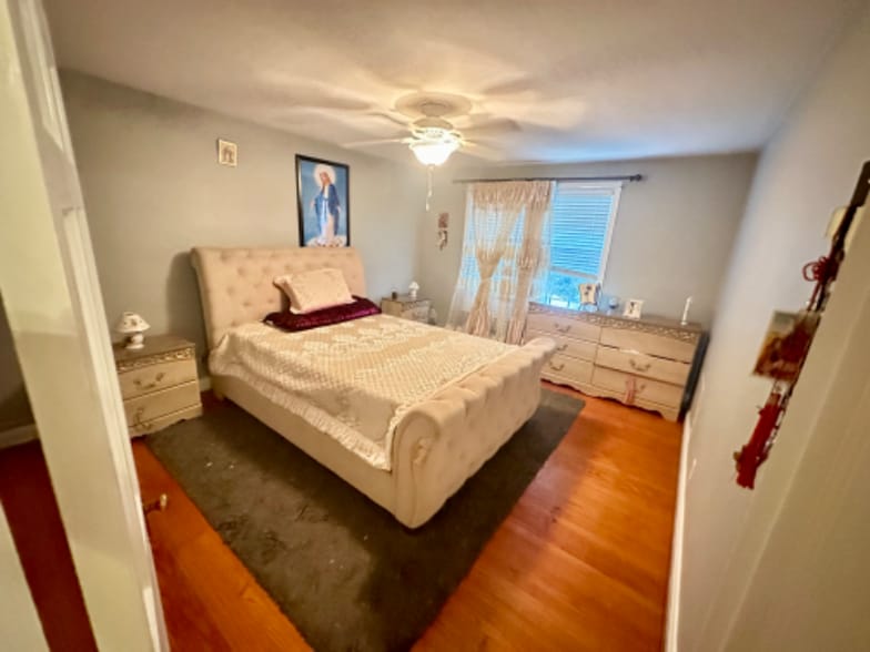 Building Photo - 309 Stratford Rd