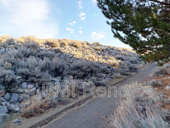 Building Photo - 5725 W Brookdale Dr