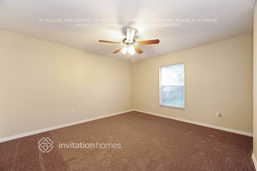 Building Photo - 18528 Avocet Dr