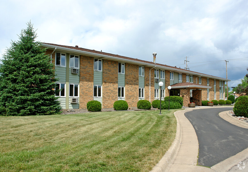 Building Photo - Lawnview Apartments