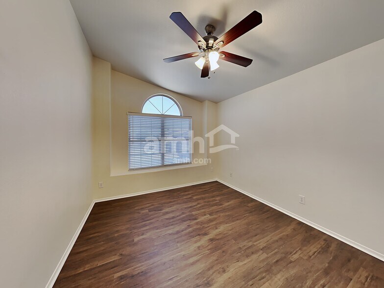 Building Photo - 2710 N 122nd Ave