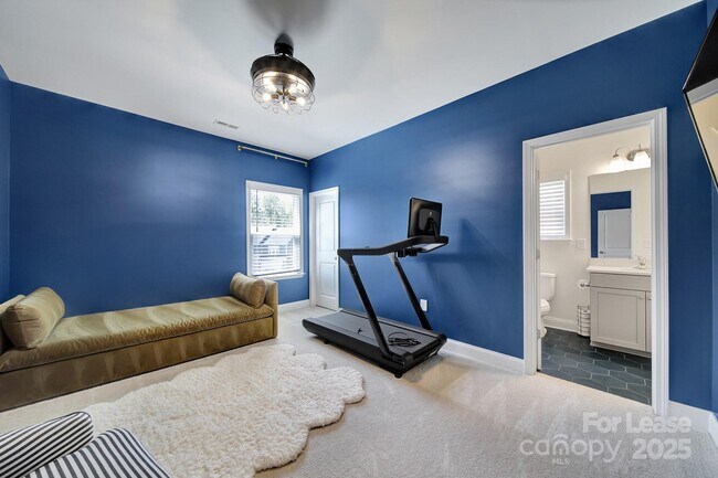 Building Photo - 16404 Stonecrop Landing Ln